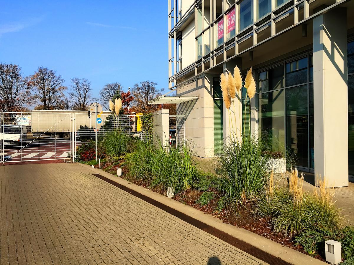 P&O Serviced Apartments Ch Arkadia 2 Варшава Экстерьер фото